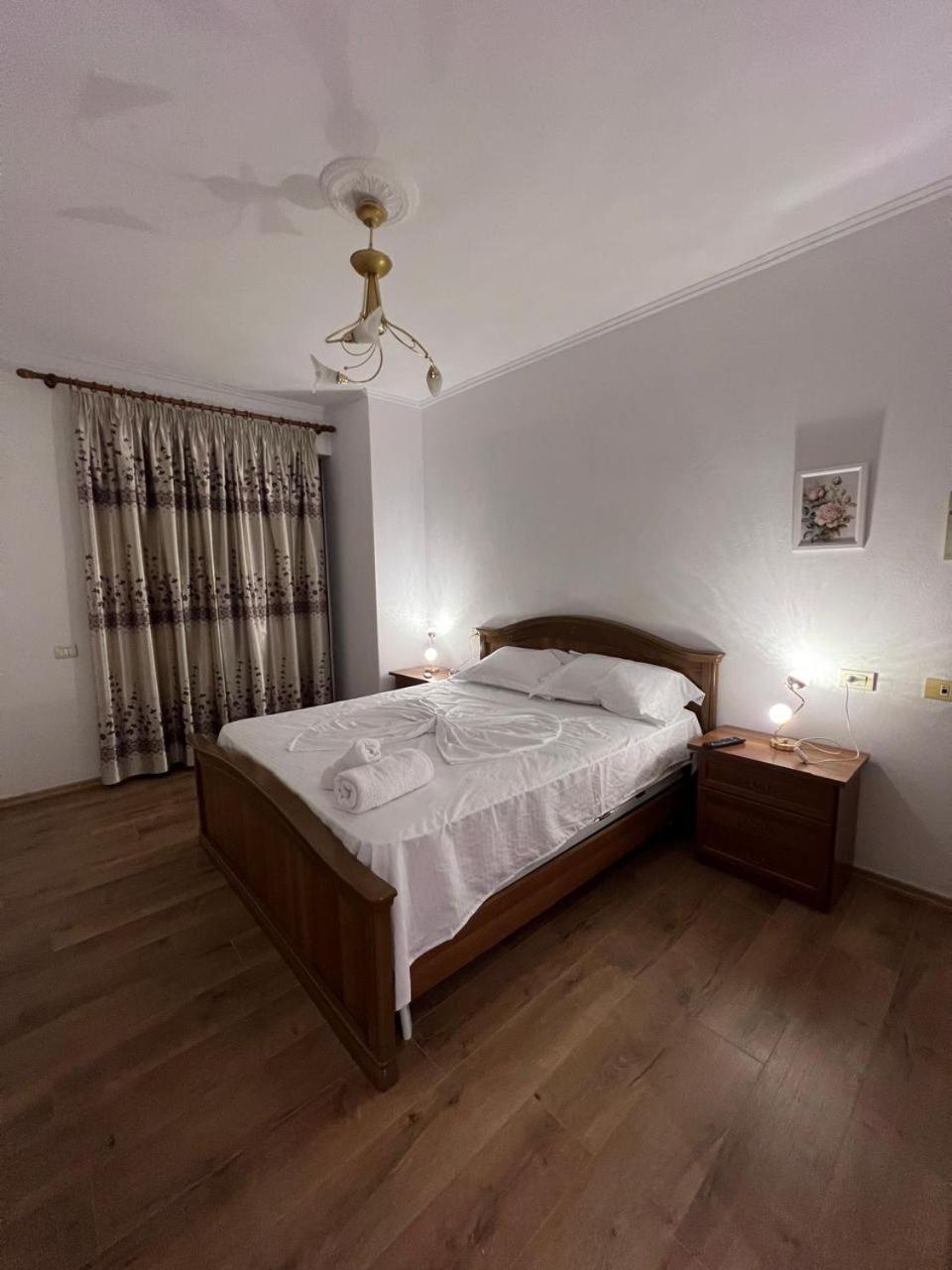 Skyline Studios Tiranë Ngoại thất bức ảnh