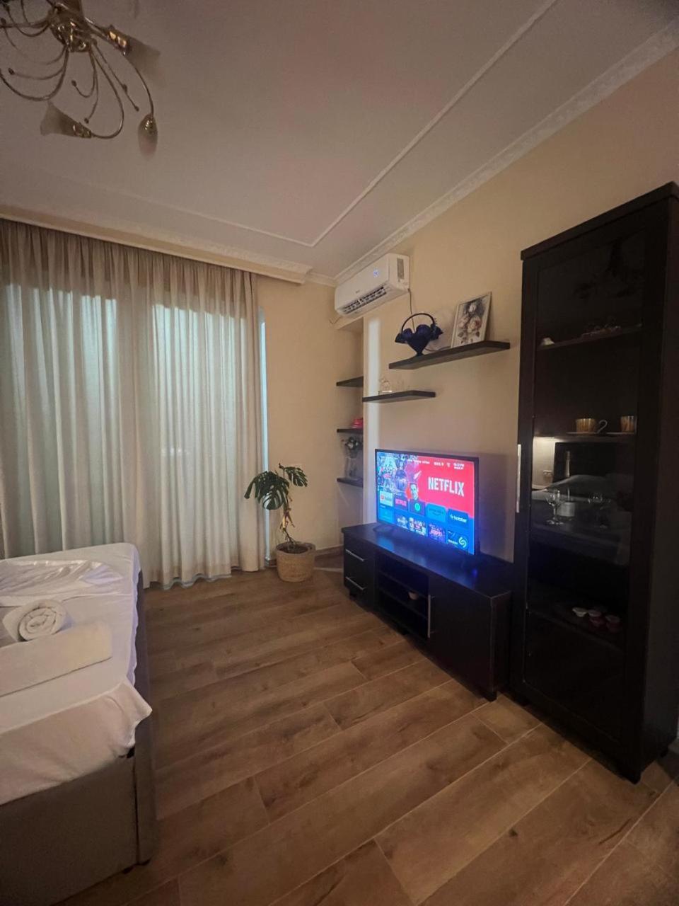 Skyline Studios Tiranë Ngoại thất bức ảnh