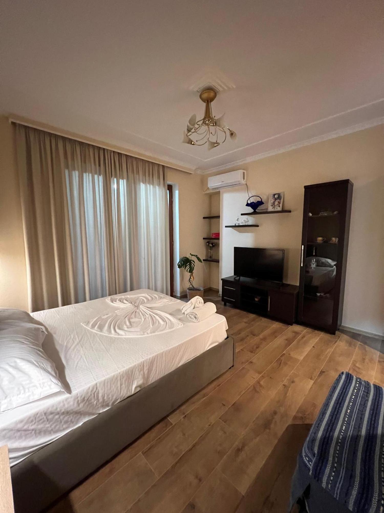Skyline Studios Tiranë Ngoại thất bức ảnh