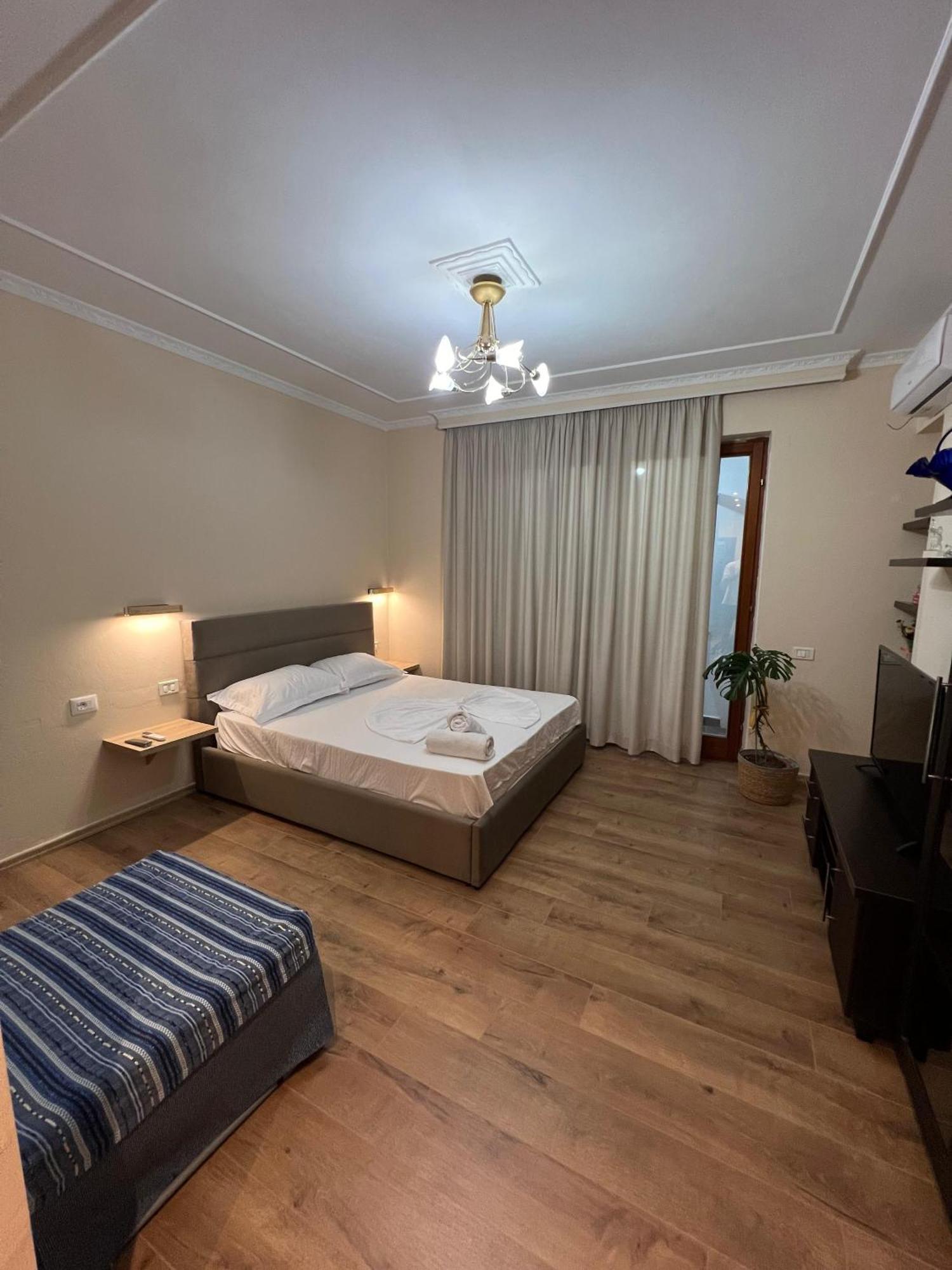 Skyline Studios Tiranë Ngoại thất bức ảnh